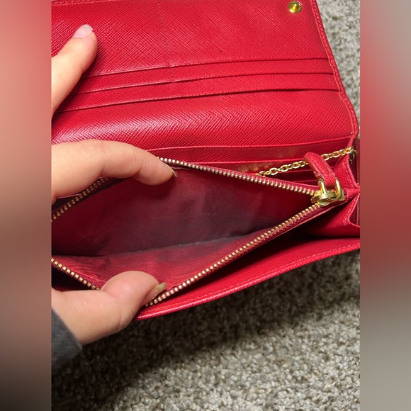 PRADA Red Leather Saffiano Wallet 1MH132 - Picture 8 of 16